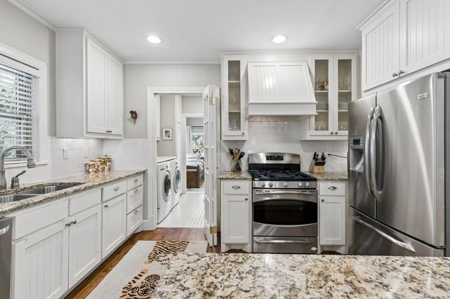 5715 Kenwood Avenue, Dallas, TX 75206