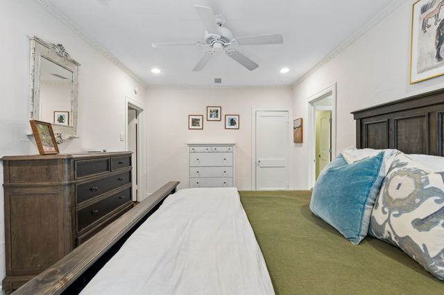 5715 Kenwood Avenue, Dallas, TX 75206