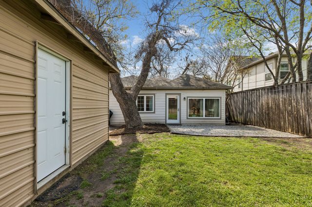 5715 Kenwood Avenue, Dallas, TX 75206