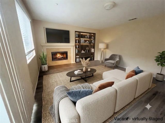 4890 Trailhill Court, Riverside, CA 92505