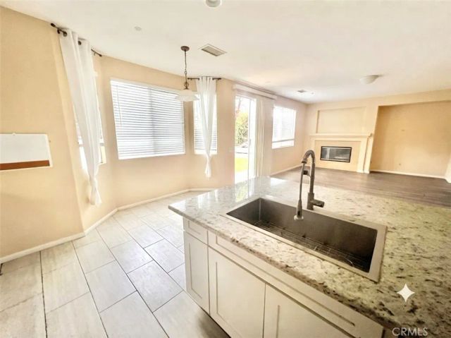 4890 Trailhill Court, Riverside, CA 92505