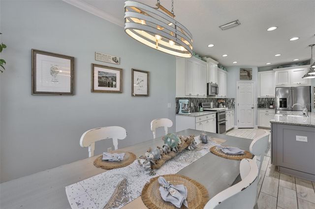 5227 ADMIRAL POINTE DRIVE, Apollo Beach, FL 33572