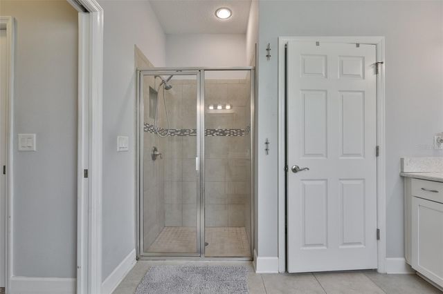 5227 ADMIRAL POINTE DRIVE, Apollo Beach, FL 33572