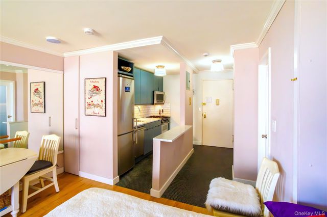 195 Willoughby Avenue 909, Brooklyn, NY 11205