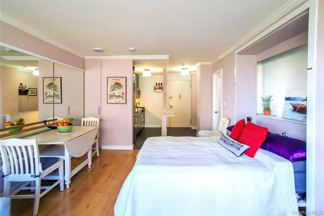 195 Willoughby Avenue 909, Brooklyn, NY 11205