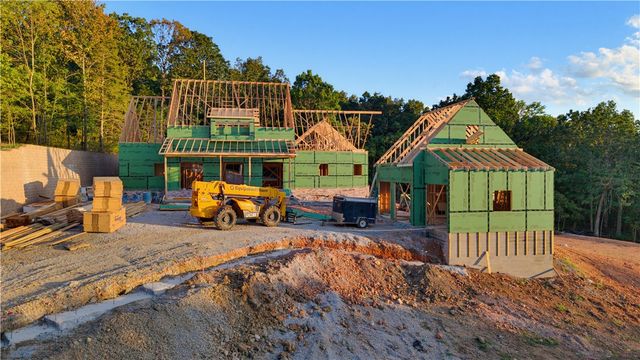 2079 E Stone Mountain Drive, Fayetteville, AR 72701