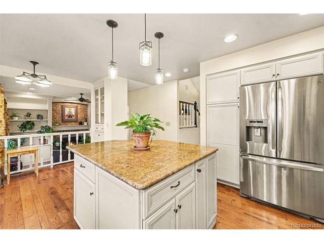 454 Old Stone Dr, Littleton, CO 80126