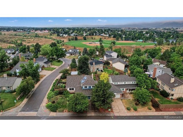 454 Old Stone Dr, Littleton, CO 80126