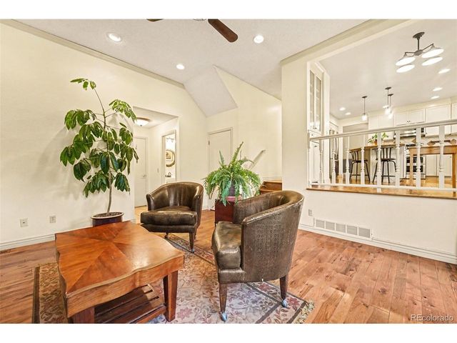 454 Old Stone Dr, Littleton, CO 80126