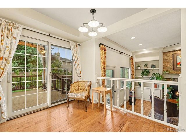 454 Old Stone Dr, Littleton, CO 80126