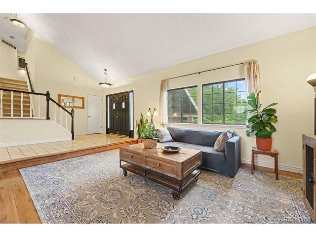 454 Old Stone Dr, Littleton, CO 80126