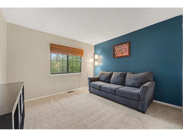 454 Old Stone Dr, Littleton, CO 80126