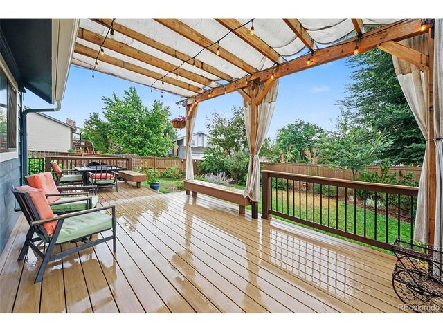 454 Old Stone Dr, Littleton, CO 80126
