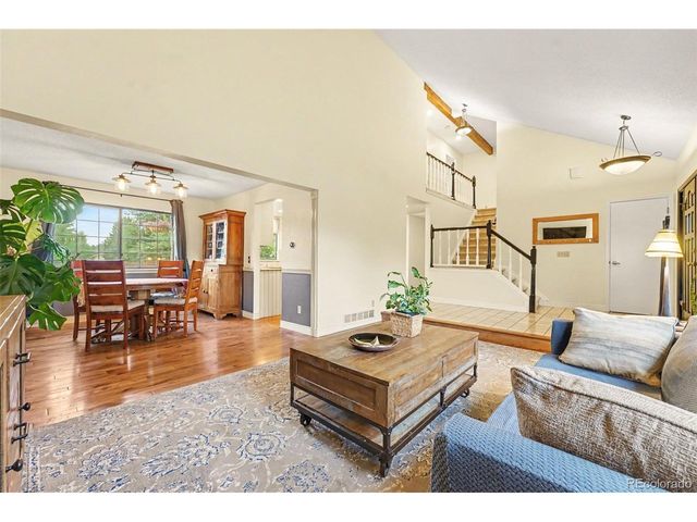 454 Old Stone Dr, Littleton, CO 80126