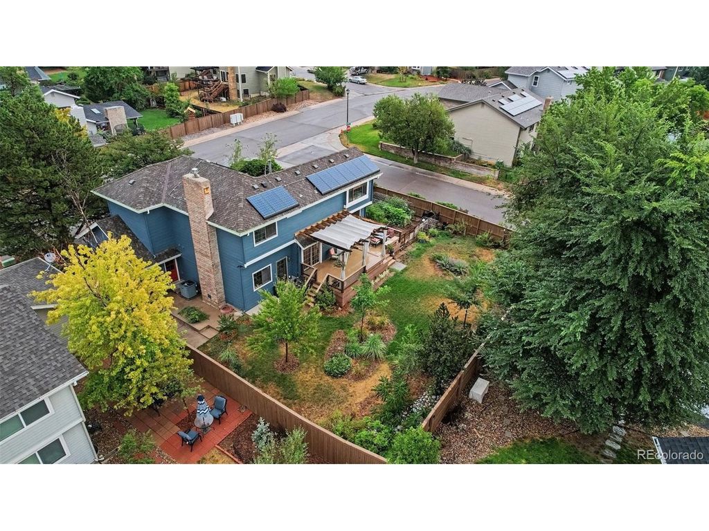 454 Old Stone Dr, Littleton, CO 80126
