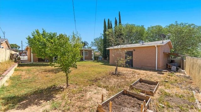 5654 Raye, Jurupa Valley, CA 92509