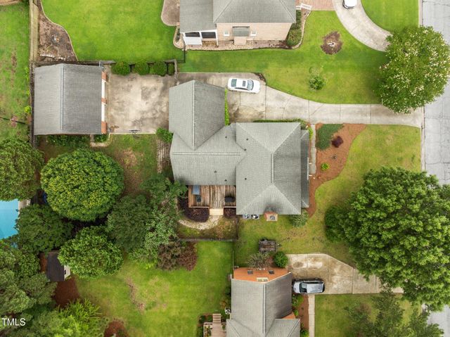 1702 Woodwind Drive, Greenville, NC 27858