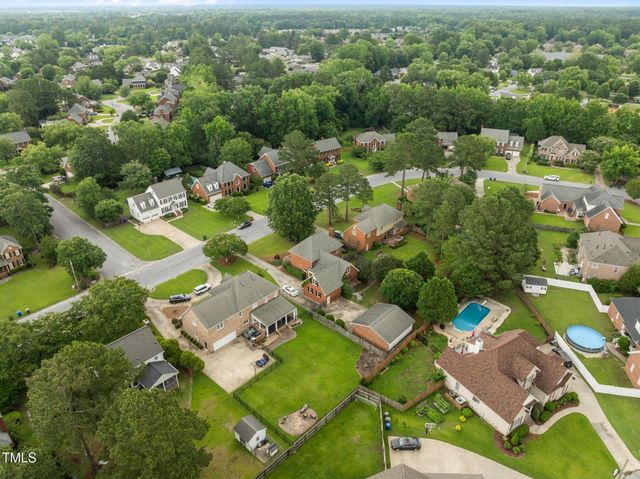 1702 Woodwind Drive, Greenville, NC 27858