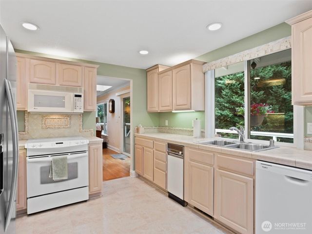 9605 SE 13th Street, Vancouver, WA 98664