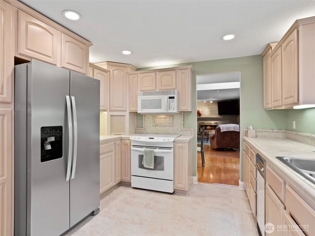 9605 SE 13th Street, Vancouver, WA 98664