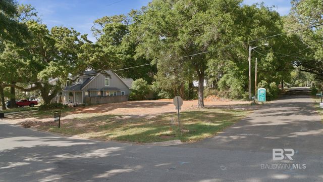 258 Equity Street, Fairhope, AL 36532