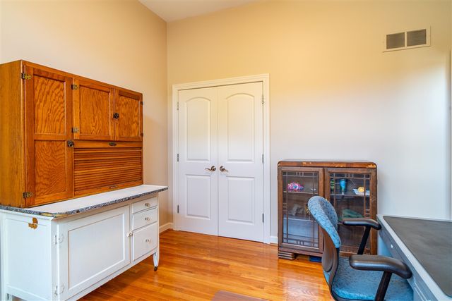 44215 Riverview Ridge Drive, Clinton Township, MI 48038
