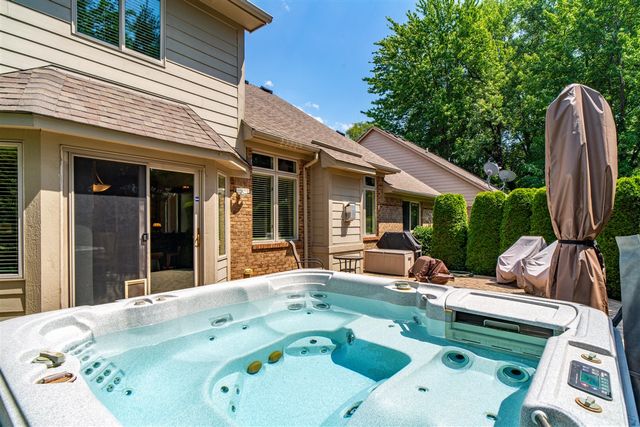 44215 Riverview Ridge Drive, Clinton Township, MI 48038