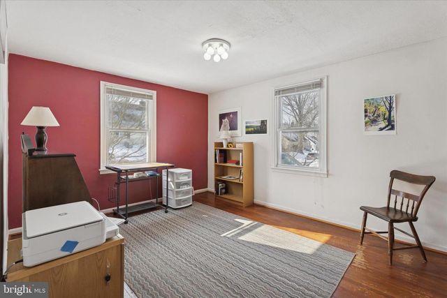 2305 TRIEBEL RD, Abington, PA 19001