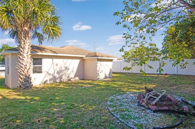 1205 AVENUE F, Haines City, FL 33844