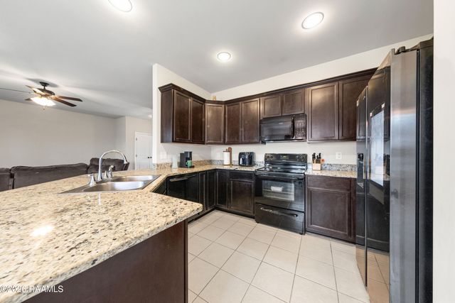 204 Saint Faith Street, Youngsville, LA 70592