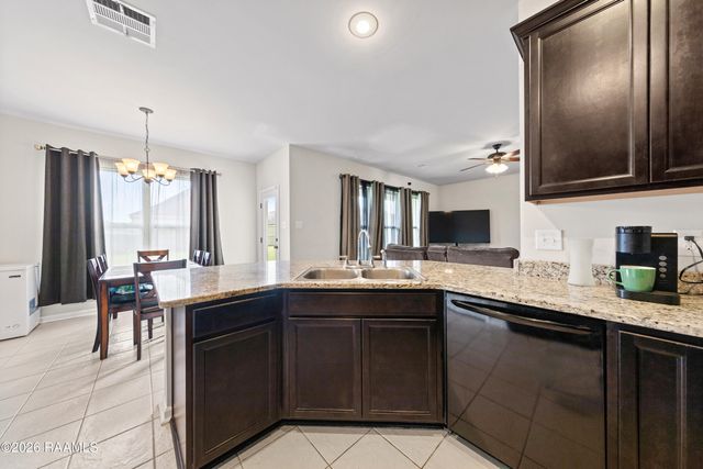 204 Saint Faith Street, Youngsville, LA 70592