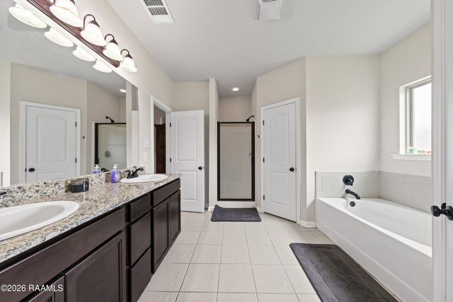 204 Saint Faith Street, Youngsville, LA 70592