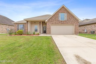 204 Saint Faith Street, Youngsville, LA 70592