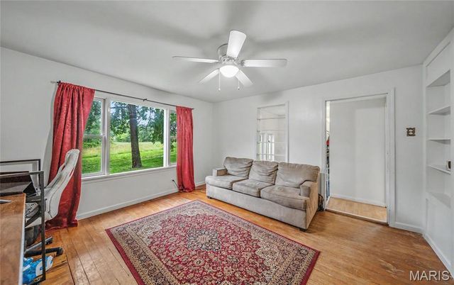 5326 Highway H, Sullivan, MO 63080
