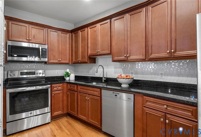 601 Roseneath Rd Unit#U1, Richmond, VA 23221