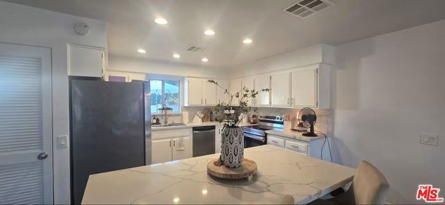 76983 California Drive, Palm Desert, CA 92211