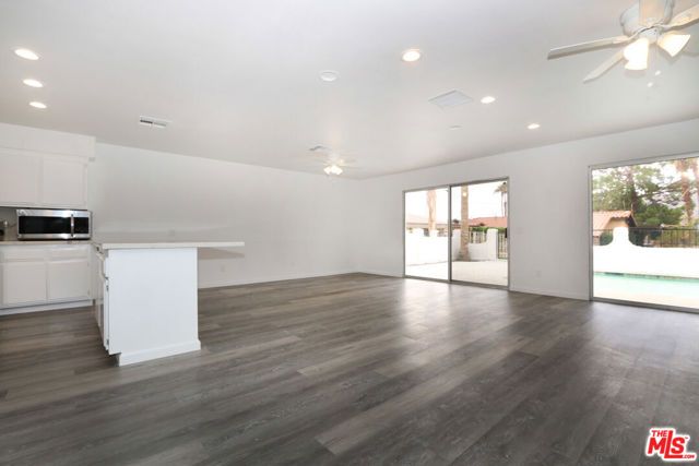 76983 California Drive, Palm Desert, CA 92211