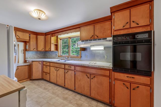4214 W White Lake Drive, Whitehall City, MI 49461