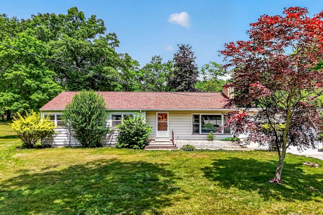 4214 W White Lake Drive, Whitehall City, MI 49461