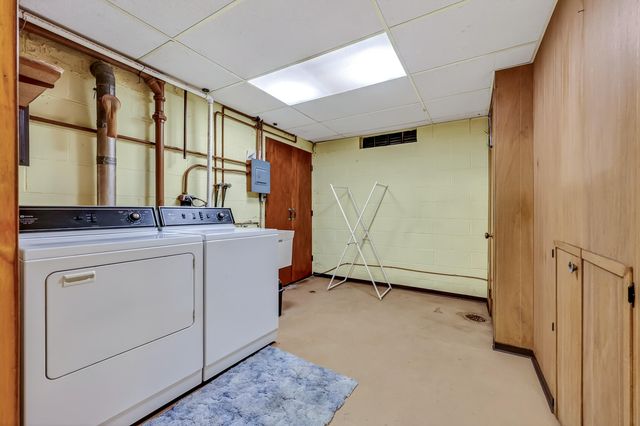 4214 W White Lake Drive, Whitehall City, MI 49461
