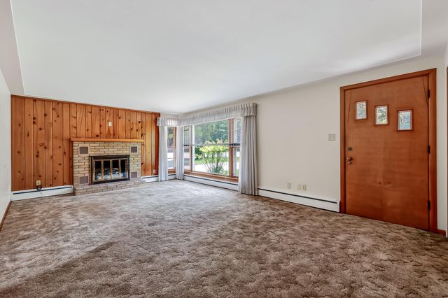 4214 W White Lake Drive, Whitehall City, MI 49461