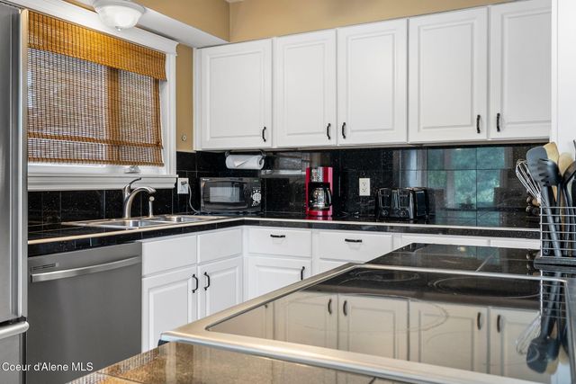 720 N 3rd Ave, 5, Sandpoint, ID 83864