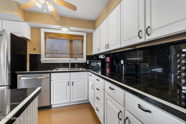 720 N 3rd Ave, 5, Sandpoint, ID 83864