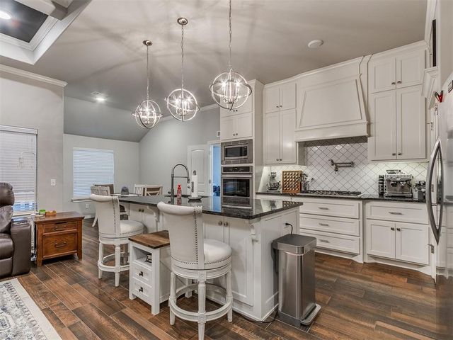 3904 Palisade Lane, Oklahoma City, OK 73179