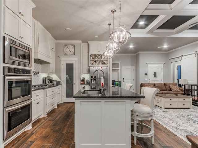 3904 Palisade Lane, Oklahoma City, OK 73179