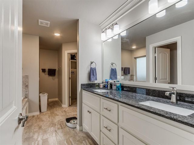 3904 Palisade Lane, Oklahoma City, OK 73179