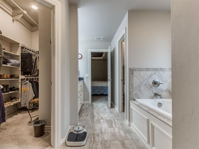 3904 Palisade Lane, Oklahoma City, OK 73179