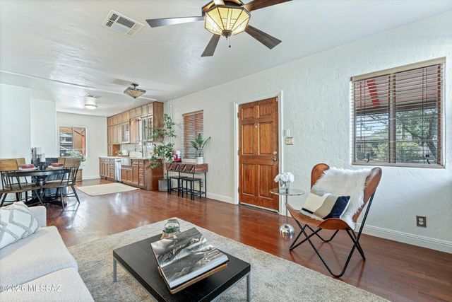 2909 E Lester Street, Tucson, AZ 85716