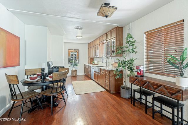 2909 E Lester Street, Tucson, AZ 85716