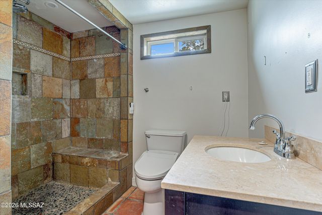 2909 E Lester Street, Tucson, AZ 85716